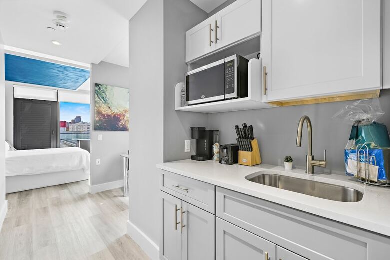 Aparthotel Global Luxury Suites At The Arches