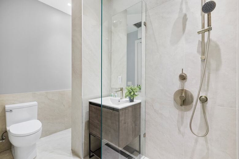 Aparthotel Global Luxury Suites At The Arches