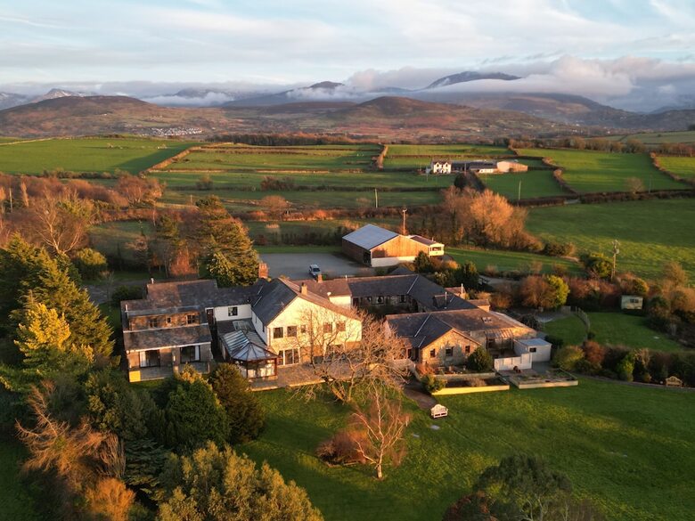 Ty'n Rhos Country House