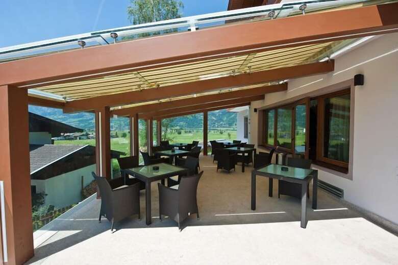 Hotel Zur Burg