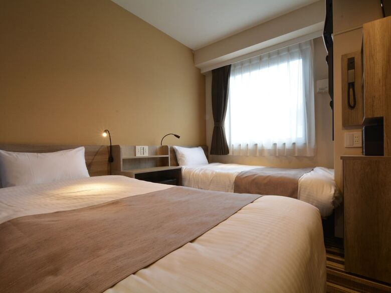 Hotel Sanrriott Shinsaibashi