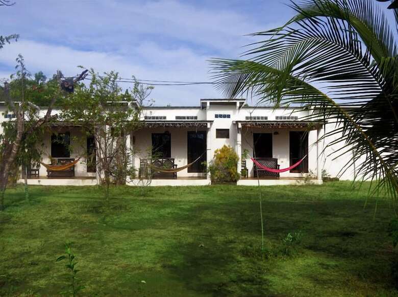 Hotel Hibiscus Garden / Jardin De Papos