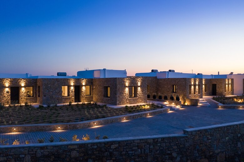 Hotel Agrari Bo Suites