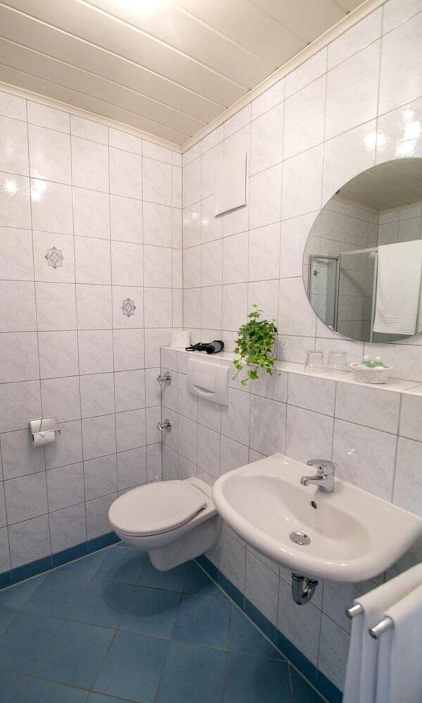 Bed & Breakfast G�ste- Und Boardinghaus Klara Birnbaum