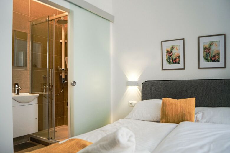Mariahilfer Boutique Rooms - Virtual Reception & Self-checkin