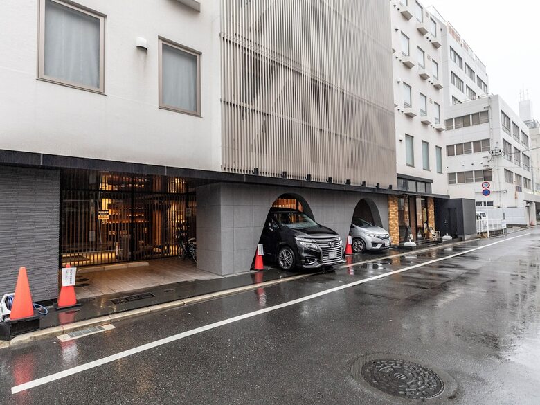 Trust Hotel