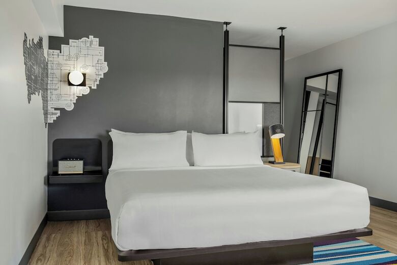 Hotel Aloft Chicago Schaumburg