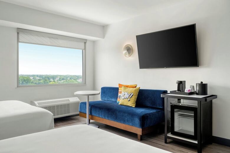 Hotel Aloft Chicago Schaumburg