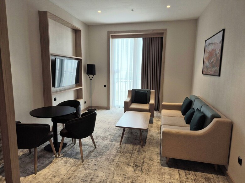 Hotel Hilton Garden Inn Termez Airitom