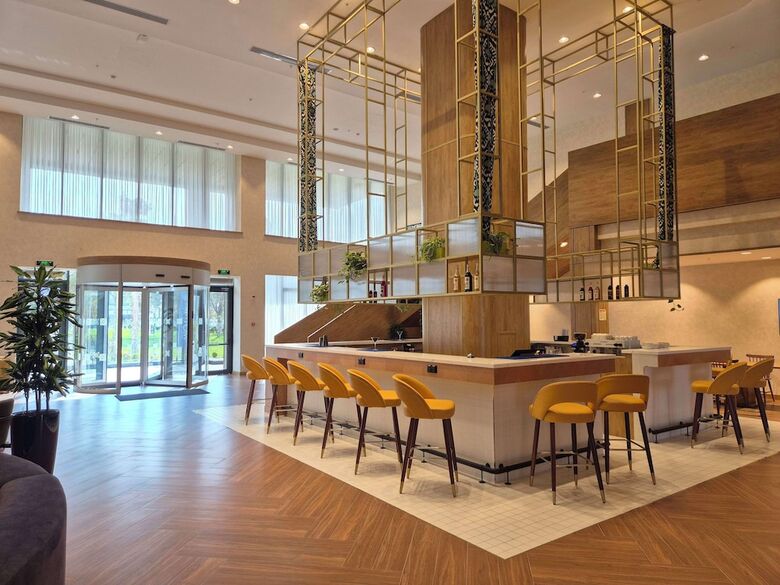 Hotel Hilton Garden Inn Termez Airitom