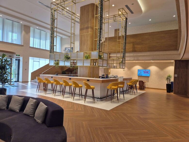 Hotel Hilton Garden Inn Termez Airitom