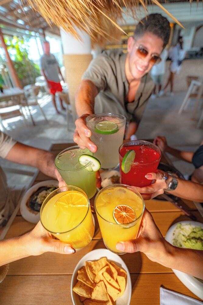 Areia Playa Del Carmen-beach Front Hotel