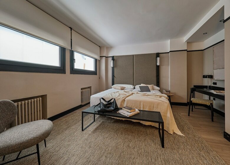 Hotel B48 Oviedo �pera