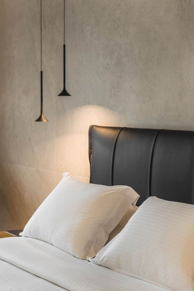 Canale Hotel & Suites