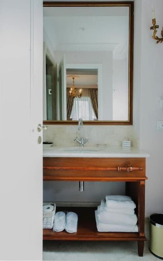 Ebel Boutique Hotel