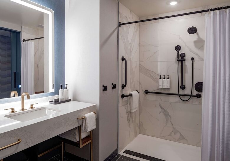 Hotel Tempo By Hilton Nashville Downtown