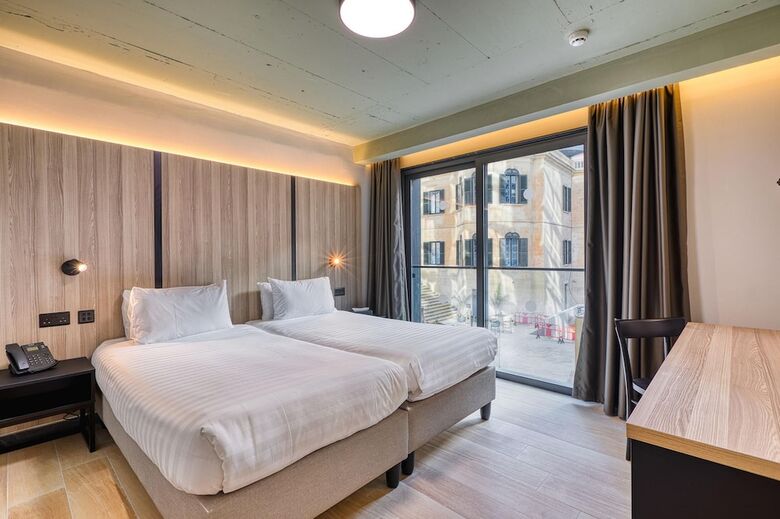 Vita Hotel