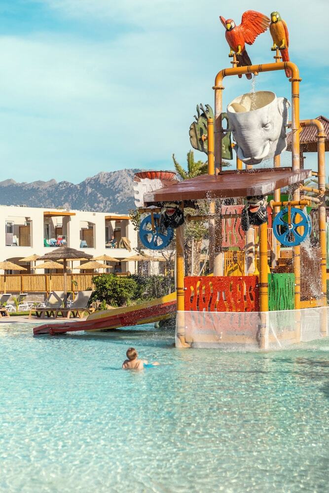 Hotel Akti Coast Club