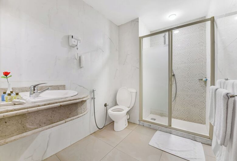 Aura Inn Tiba Pyramids Hotel
