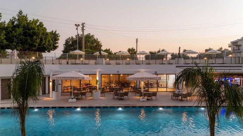 Prive Suite Side & Spa Hotel Adults Only 16 Plus