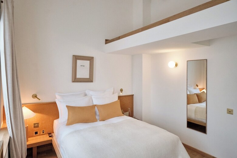 Hotel H�tel Elys�e Montmartre