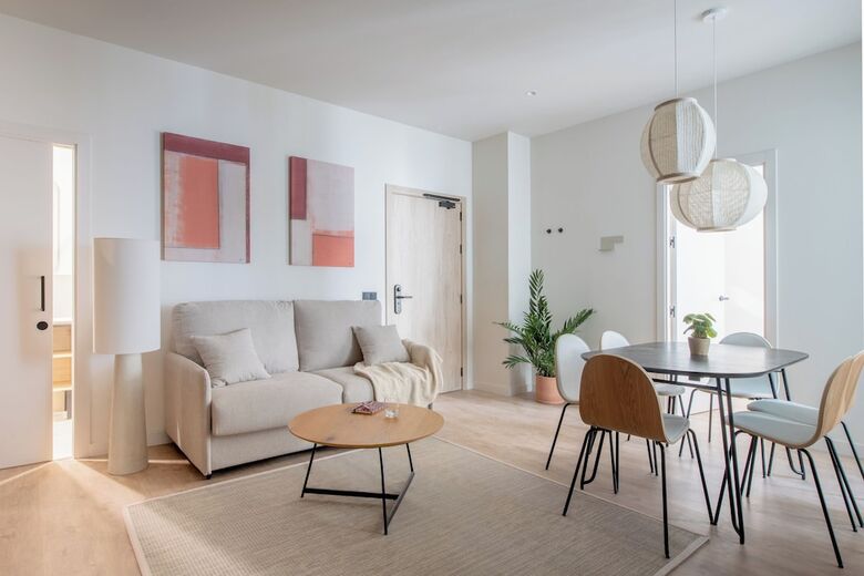 Hotel L�bere Seville Plaza Nueva