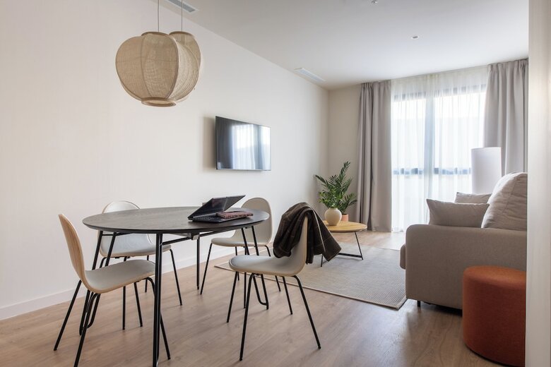 Hotel L�bere Seville Plaza Nueva