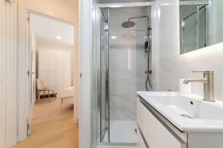 Hostal Aurora Stays By Charming