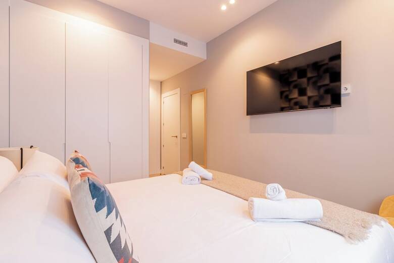 Hotel Home Art Apartments Bernab�u