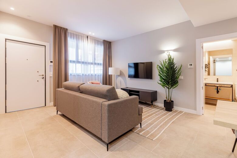Hotel Home Art Apartments Bernab�u