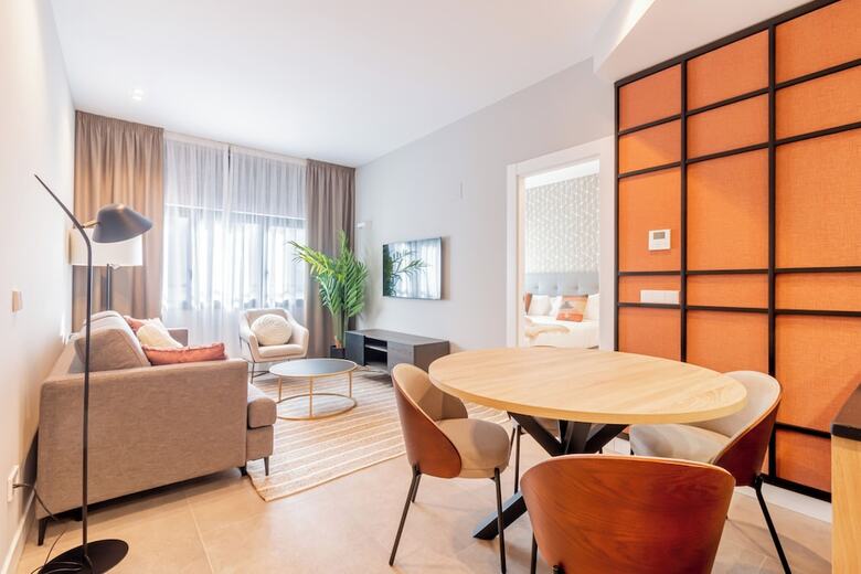 Hotel Home Art Apartments Bernab�u