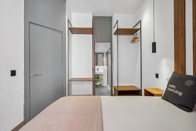 Aparthotel Limehome Madrid Calle De Santa Ana