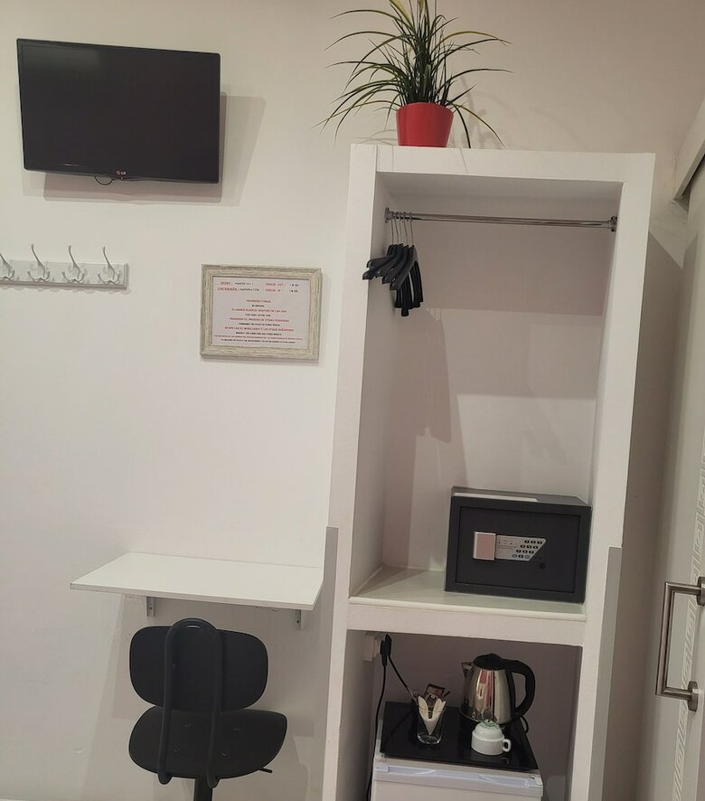 Hostal Madrid Inn