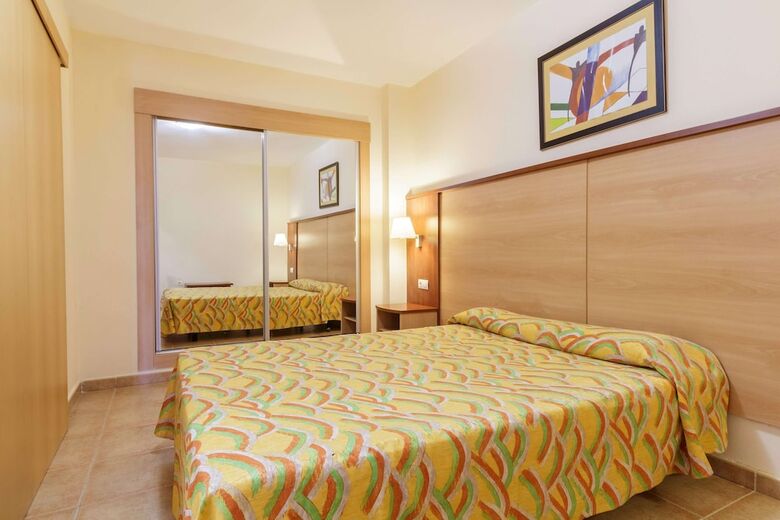 Aparthotel Apartamentos Best Alcazar