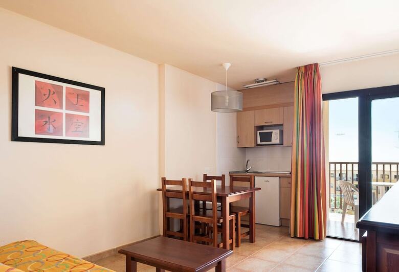 Aparthotel Apartamentos Best Alcazar