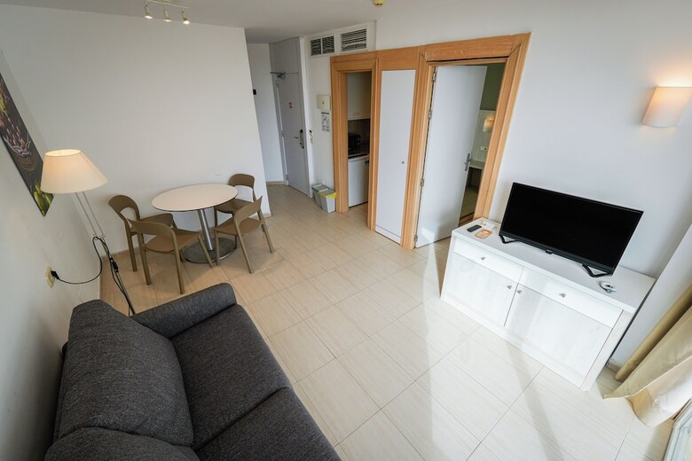 Hotel Vistasol Apartments