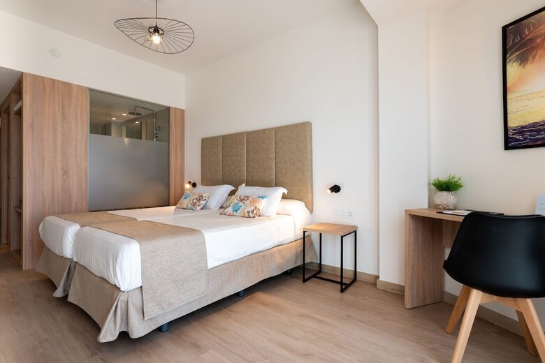 Hotel Las Arenas