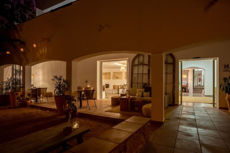 Hostal Es Niu De Tamariu