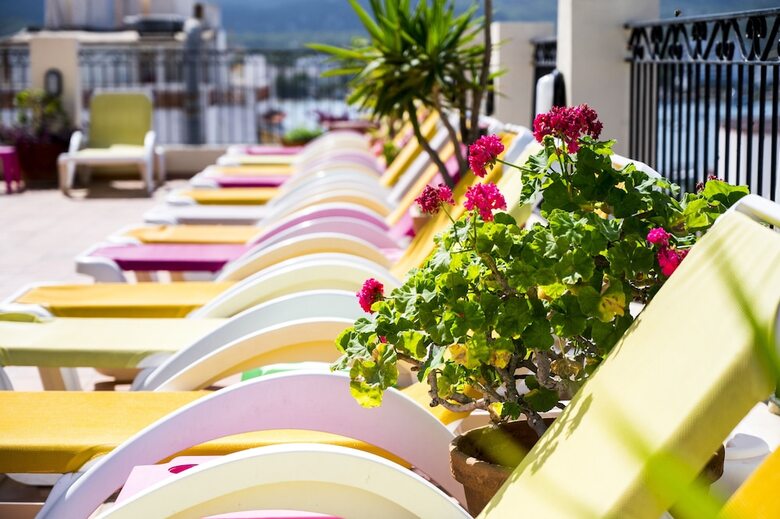 Aparthotel Apartamentos Casa Maria