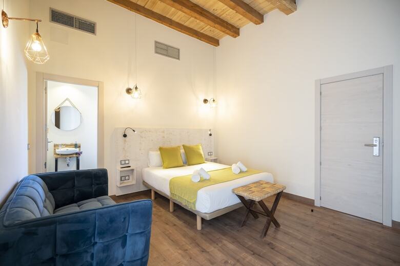 Hotel Dobo Azacanes Hostal