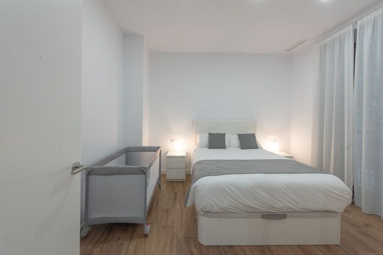 Aparthotel Apartamentos Santa Mar�a 15