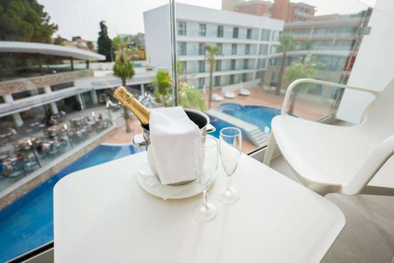 Hotel Morlans Suites - Adults Only
