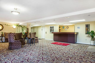 Hotel Econo Lodge Inn & Suites Groton