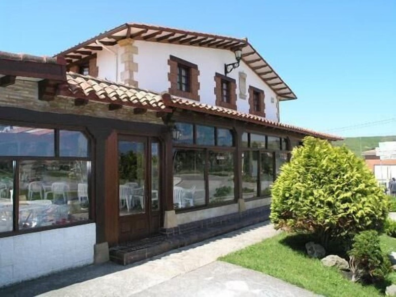 Pension Hotel Costa San Juan de La Canal
