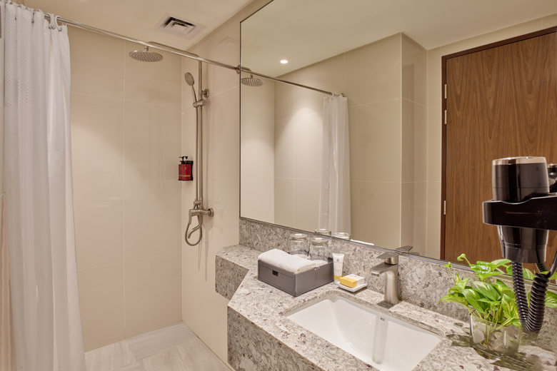 Hotel Grand Westside Manila Bay