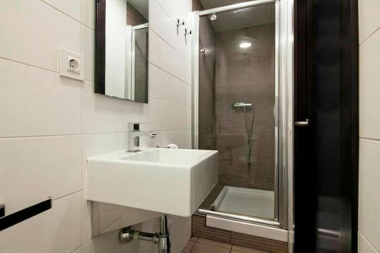 Hotel Hostal Putxet By Gaiarooms