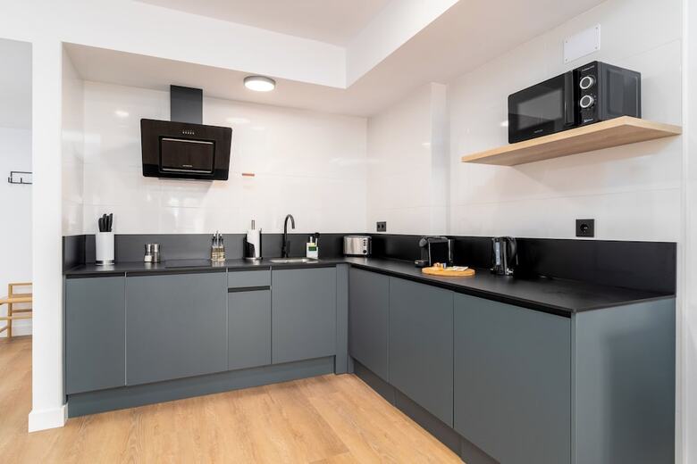 Aparthotel Limehome Oviedo Calle Postigo Bajo