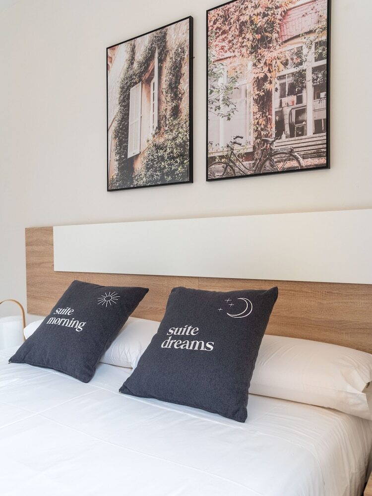 Aparthotel Limehome Barcelona Carrer De Fontcoberta