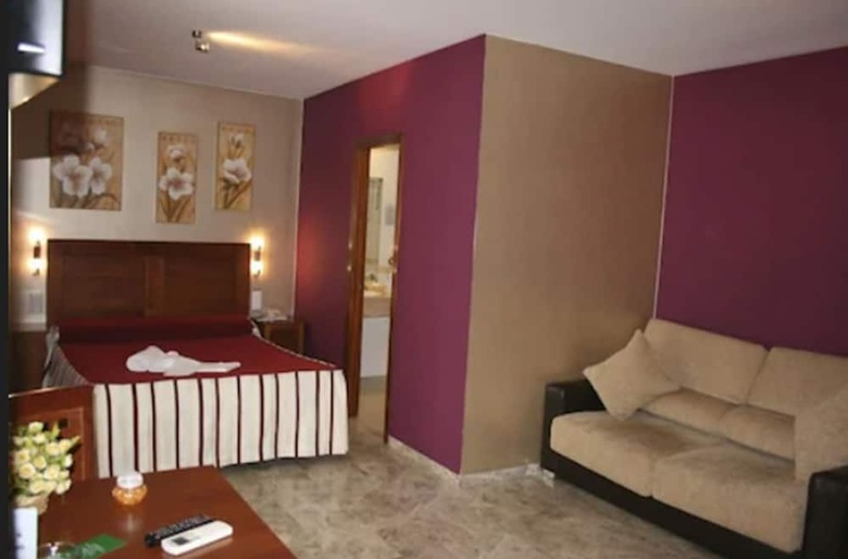 Aparthotel Apartamentos La Fuente