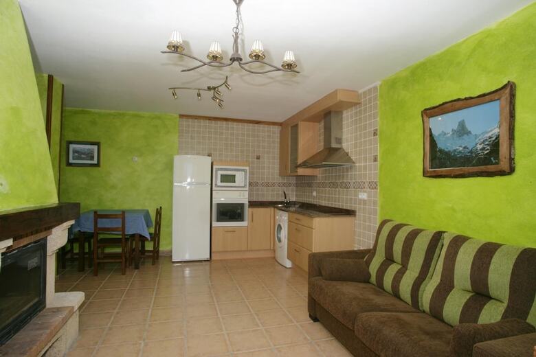 Aparthotel Viviendas Rurales Pe�a Sagra